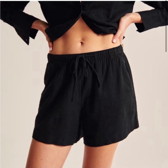 Abercrombie & Fitch Pants - A&F Linen-Blend Pull-On Short size S